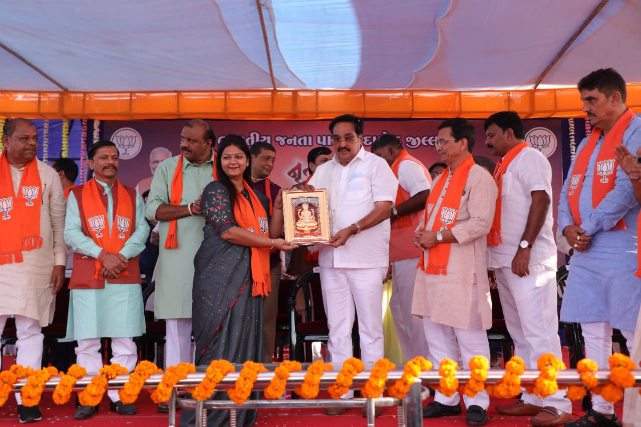 દાહોદ ખાતે યોજાયેલા નૂતન વર્ષનાં સ્નેહ મિલન કાર્યક્રમ